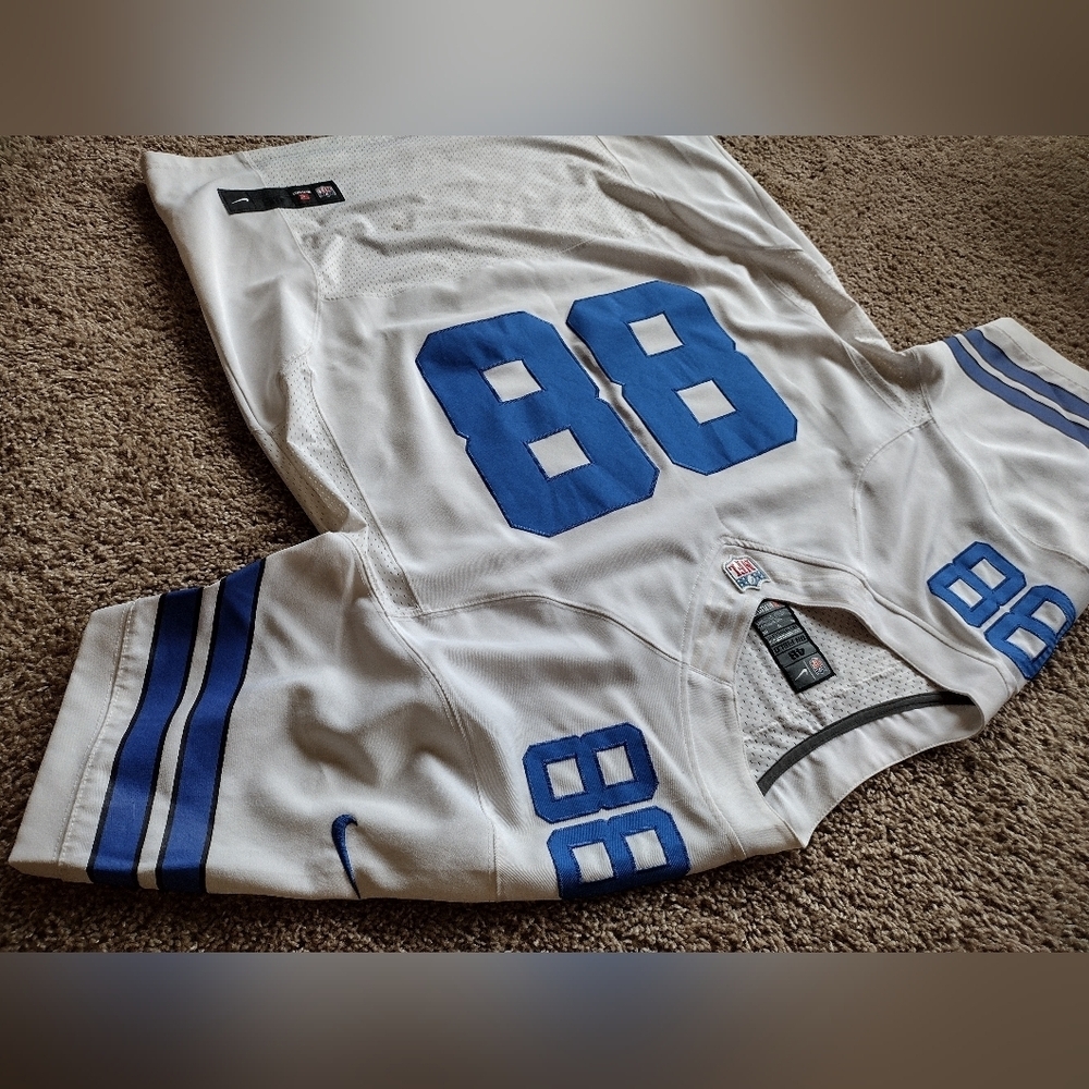 Nike On Field Dez Bryant Dallas Cowboys Pro-line NFL Jersey - Picture 4 of 12